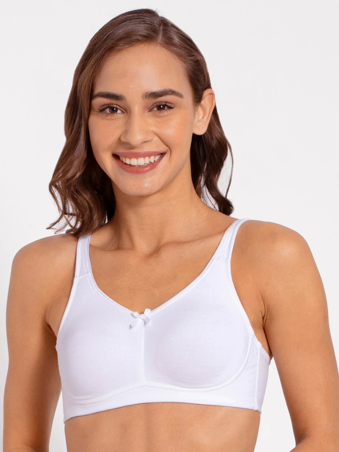 jockey white moulded cup firm support bra fe41
